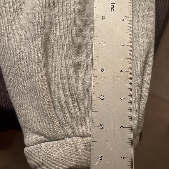 Mid weight denim Varsity jacket - ends a bit below the waist! - Picture 9 of 10